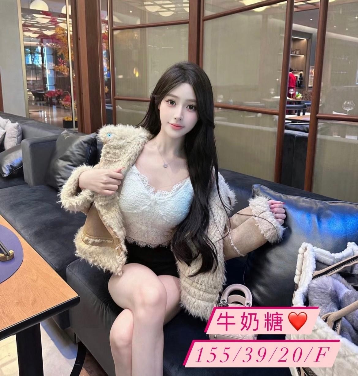 台中外約台南外約按摩網,雲林外約電話,丹馨💍援交妹165cm/55kg/E/20y,舔蛋/變裝(自備）/絲襪誘惑/攝影不露臉